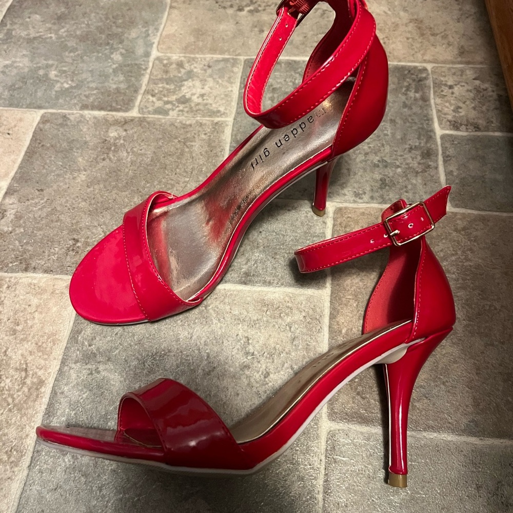 Madden Girl 3.5 inch Vibrant Red Heels
